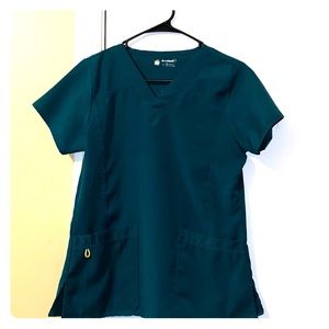 Wonder Wink 4-stretch scrub top- Hunter green